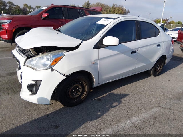 2018 Mitsubishi MIRAGE G4 ES 照片 2