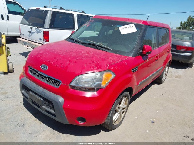 2011 KIA SOUL + 照片 2