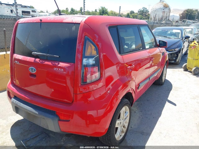 2011 KIA SOUL + 照片 4