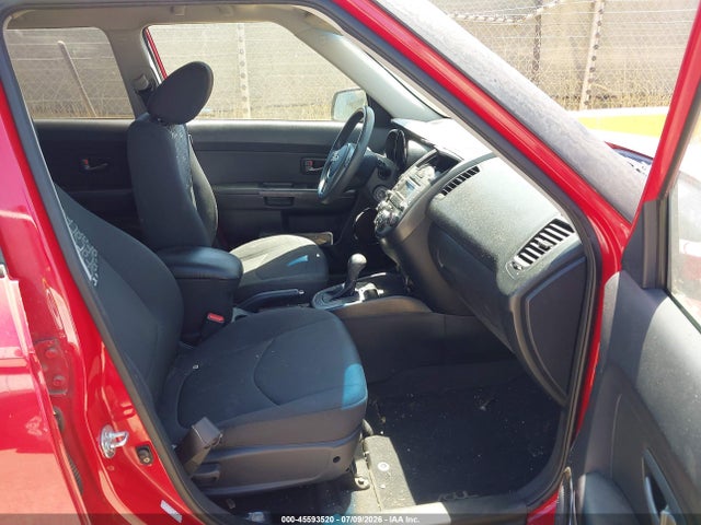 2011 KIA SOUL + 照片 5