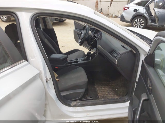 2019 VOLKSWAGEN JETTA 1.4T R-LINE/1.4T S/1.4T SE 5