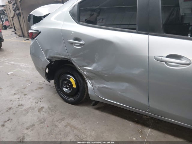 صورة 6 لـ 2018 Toyota YARIS IA