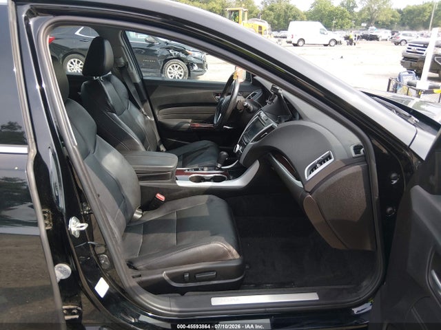 صورة 5 لـ 2016 Acura TLX TECH