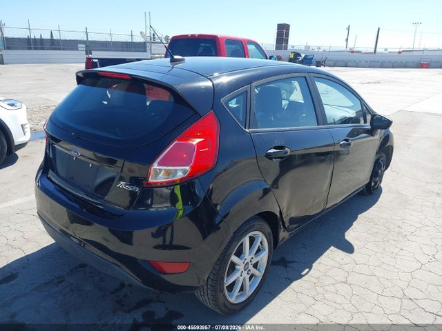 2017 FORD FIESTA SE 照片 4