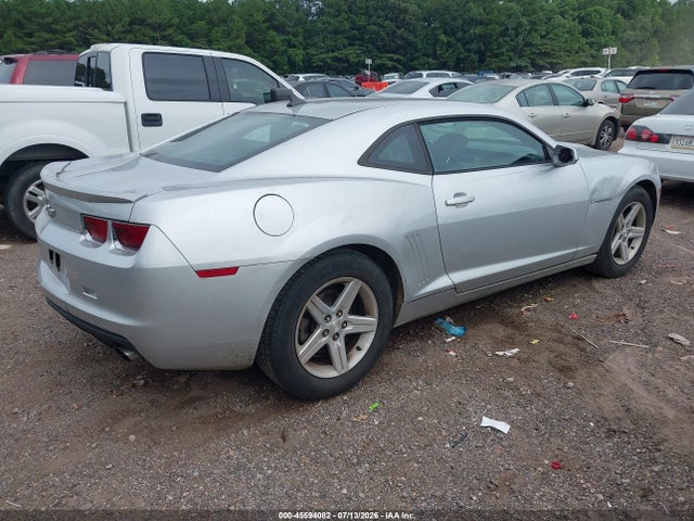 صورة 4 لـ 2012 Chevrolet CAMARO 1LT