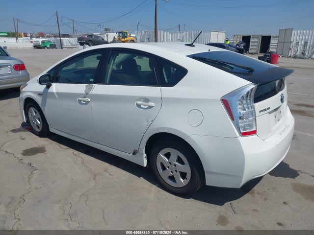 2010 Toyota PRIUS II photo 3