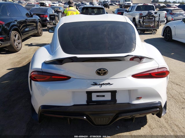 2026 Toyota GR SUPRA 3.0 PREMIUM thumbnail 16
