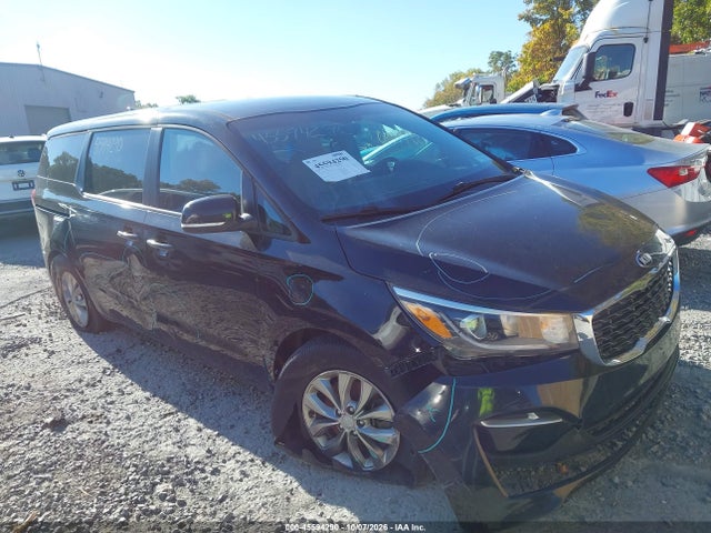 2019 KIA SEDONA LX