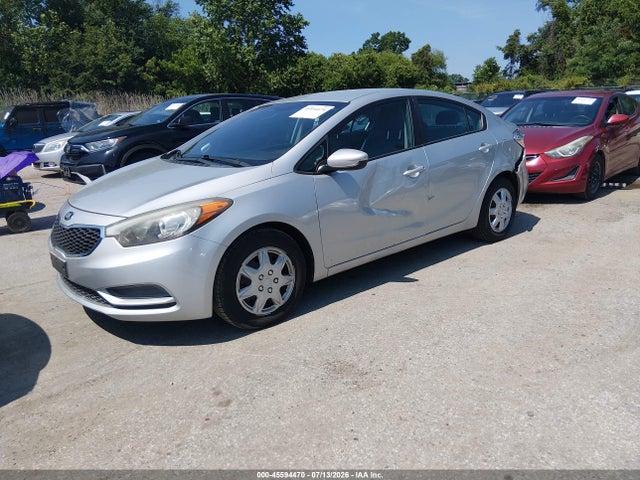 صورة 2 لـ 2015 KIA FORTE LX