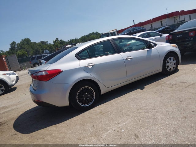 صورة 4 لـ 2015 KIA FORTE LX