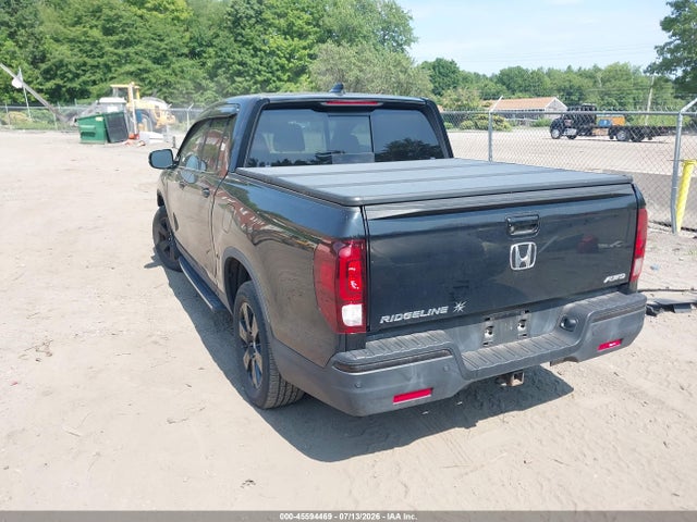 2017 Honda RIDGELINE BLACK EDITION photo 3