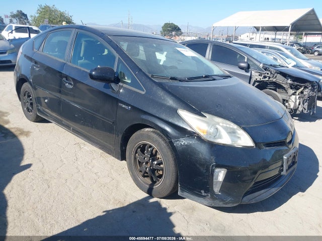 2012 TOYOTA PRIUS THREE