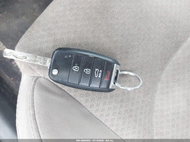 2016 KIA OPTIMA LX thumbnail 11