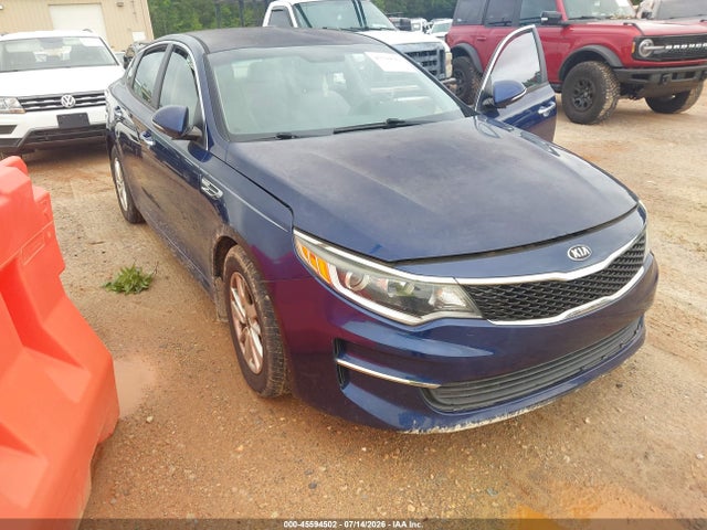 2016 KIA OPTIMA LX — фото 6