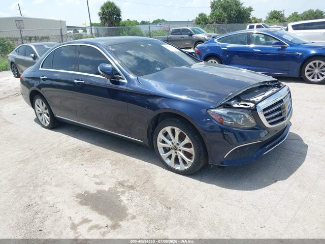 2017 MERCEDES-BENZ E 