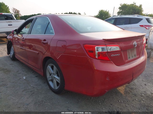 2013 Toyota CAMRY SE — фото 3