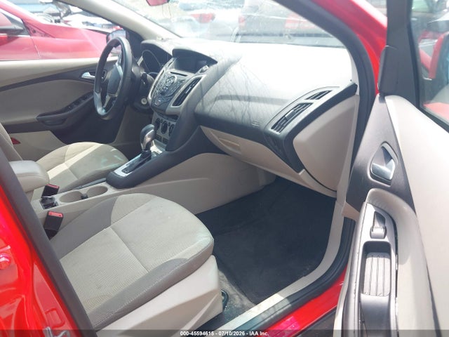 2014 FORD FOCUS SE 照片 5