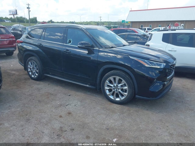 2021 TOYOTA HIGHLANDE LIMITED