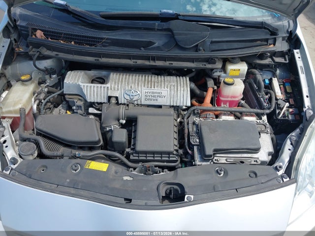 2010 Toyota PRIUS IV — фото 10