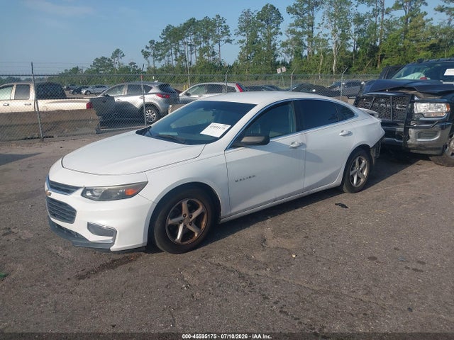 2016 Chevrolet MALIBU LS photo 2