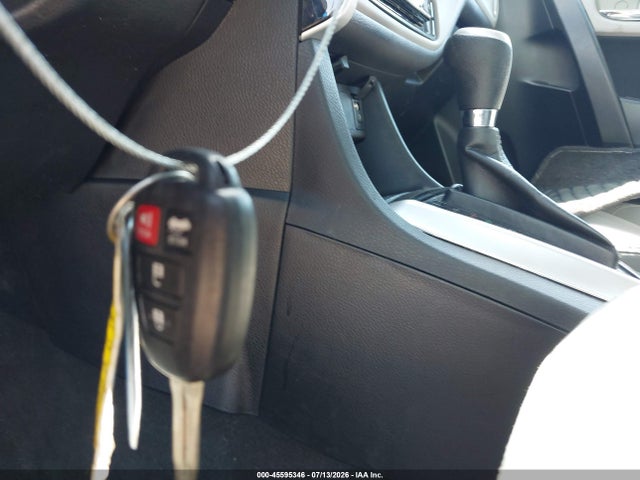 2018 Toyota COROLLA LE — миниатюра 11