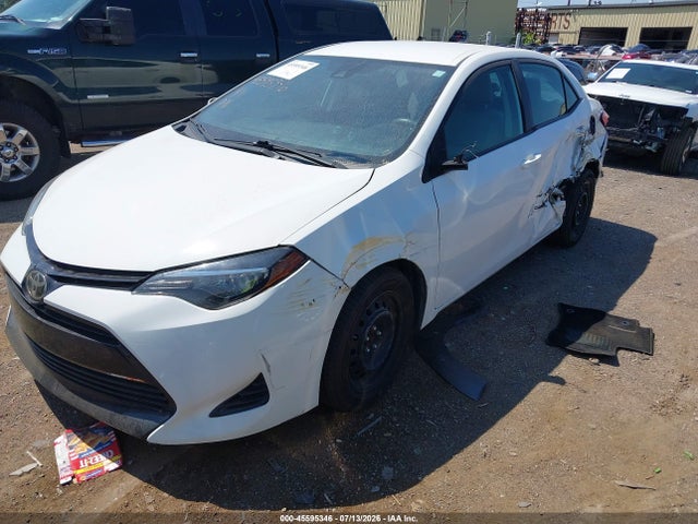 2018 Toyota COROLLA LE — фото 2