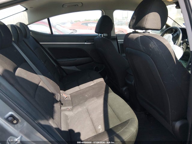 2019 Hyundai ELANTRA SEL 照片 8