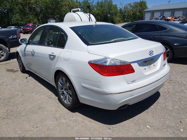 2009 Hyundai GENESIS 3.8 photo 3