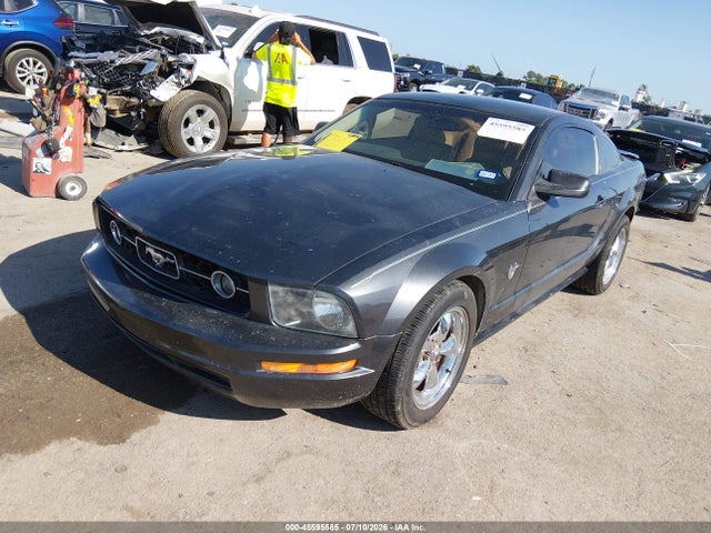 صورة 2 لـ 2009 FORD MUSTANG V6/V6 PREMIUM