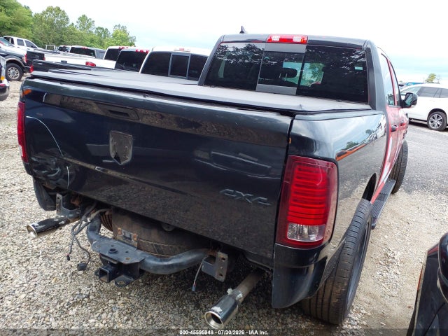 2016 RAM 1500 SPORT — миниатюра 21