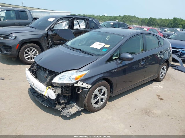 2015 Toyota PRIUS — фото 2