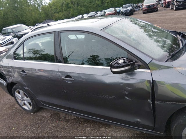 2013 Volkswagen JETTA 2.0L TDI — фото 13