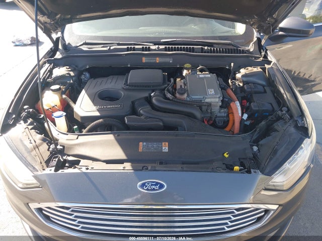صورة 10 لـ 2018 FORD FUSION HYBRID SE