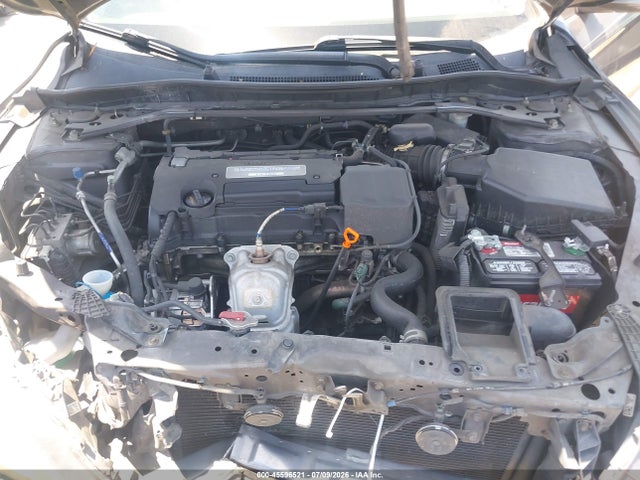 2015 Honda ACCORD EX — фото 10