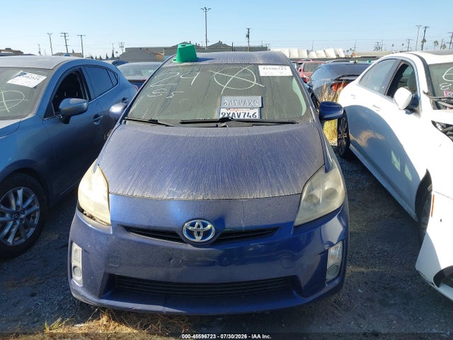 2011 Toyota PRIUS TWO thumbnail 13