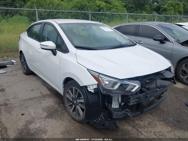 2021 NISSAN VERSA SV XTRONIC CVT