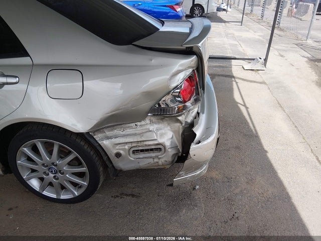 2004 Lexus IS 300 — фото 6