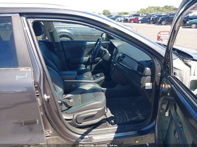 2019 KIA NIRO EV EX PREMIUM 5