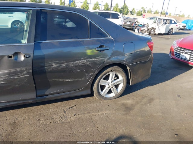 صورة مصغرة 12 لـ 2012 Toyota CAMRY SE
