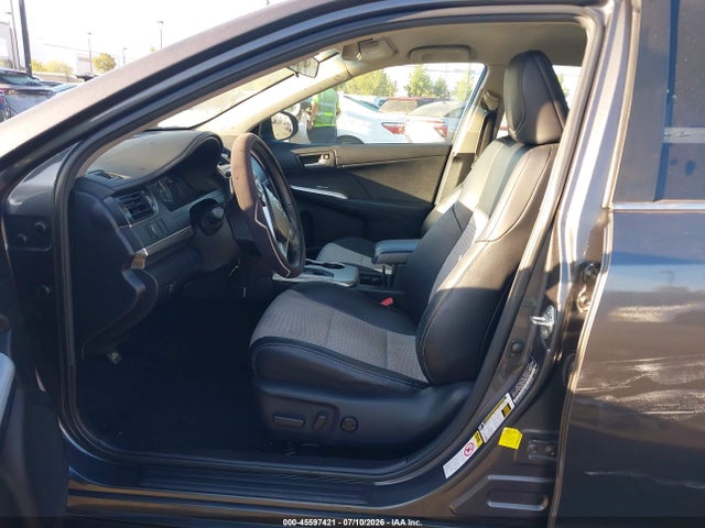 2012 Toyota CAMRY SE photo 5