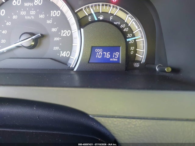 2012 Toyota CAMRY SE photo 7