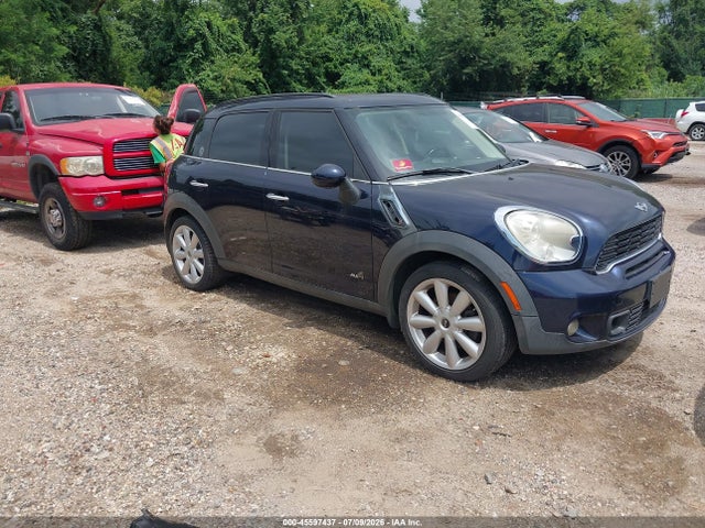 2011 MINI COOPER 