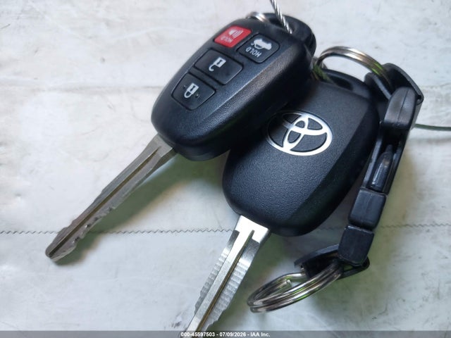 2016 Toyota COROLLA LE 缩略图 11