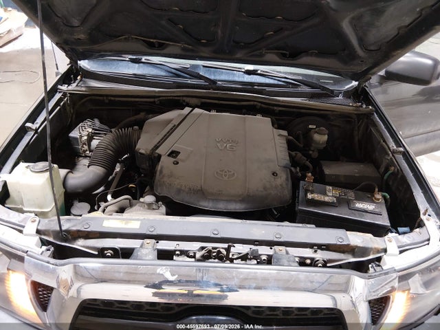 صورة 10 لـ 2011 Toyota TACOMA BASE V6