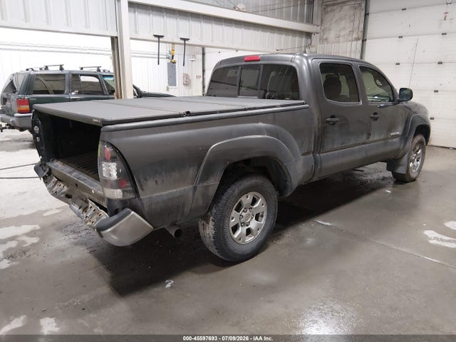 صورة 4 لـ 2011 Toyota TACOMA BASE V6