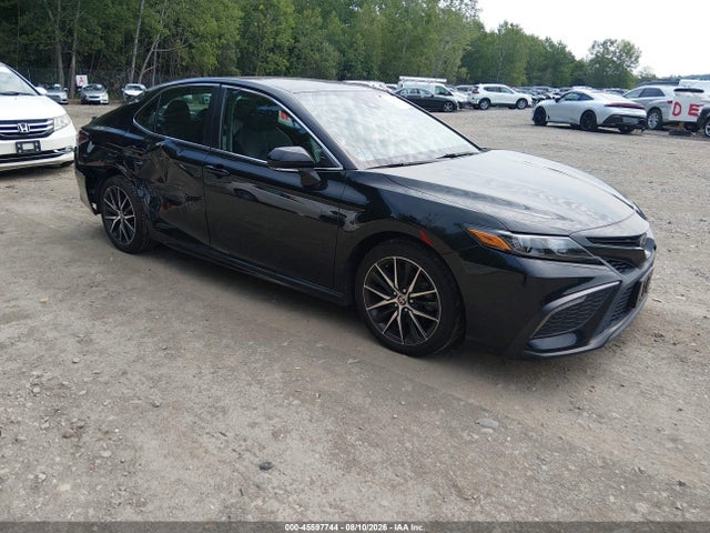 2022 TOYOTA CAMRY SE AWD