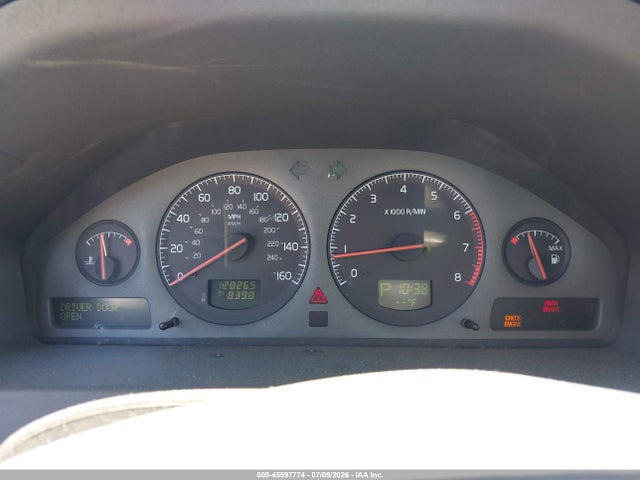 2002 Volvo V70 XC 照片 7