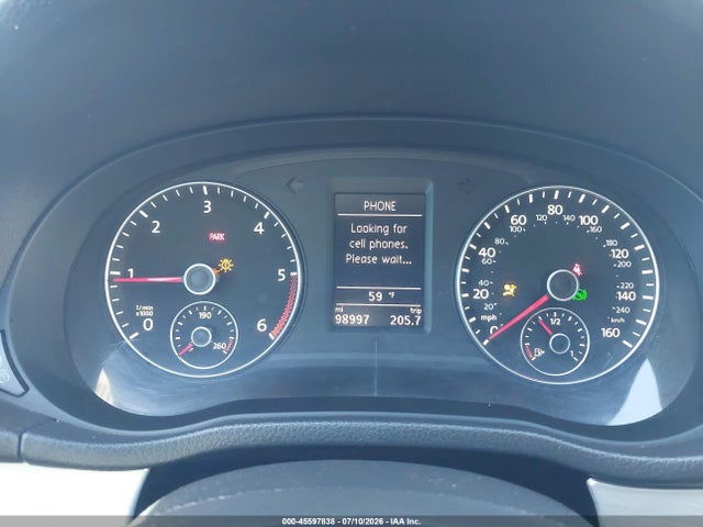 صورة 7 لـ 2013 Volkswagen PASSAT 2.0L TDI SE