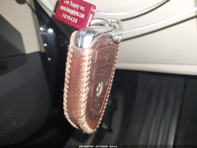 صورة مصغرة 11 لـ 2019 BMW 330I