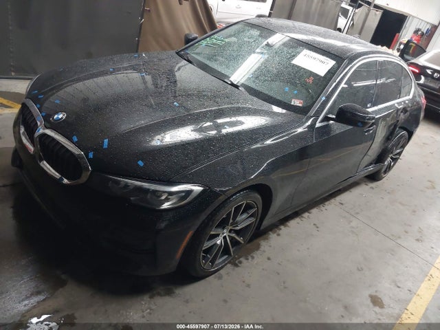 2019 BMW 330I 照片 2